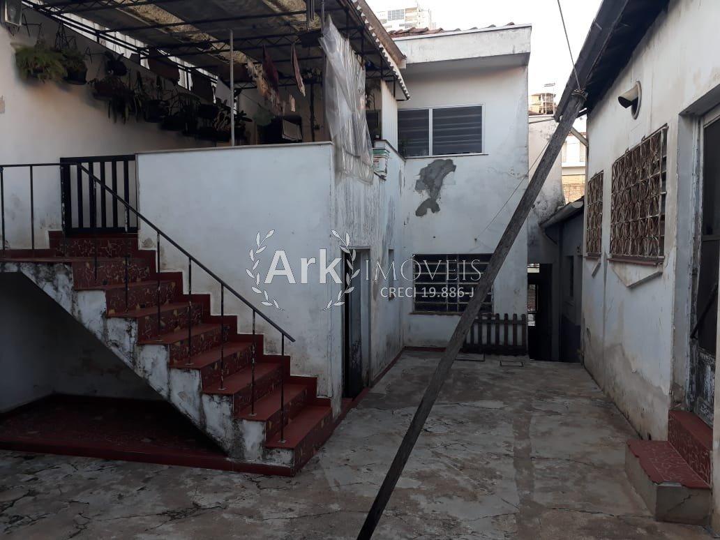 Sobrado ? venda, Jardim da Gl?ria, com tr?s casas, quintal mar...