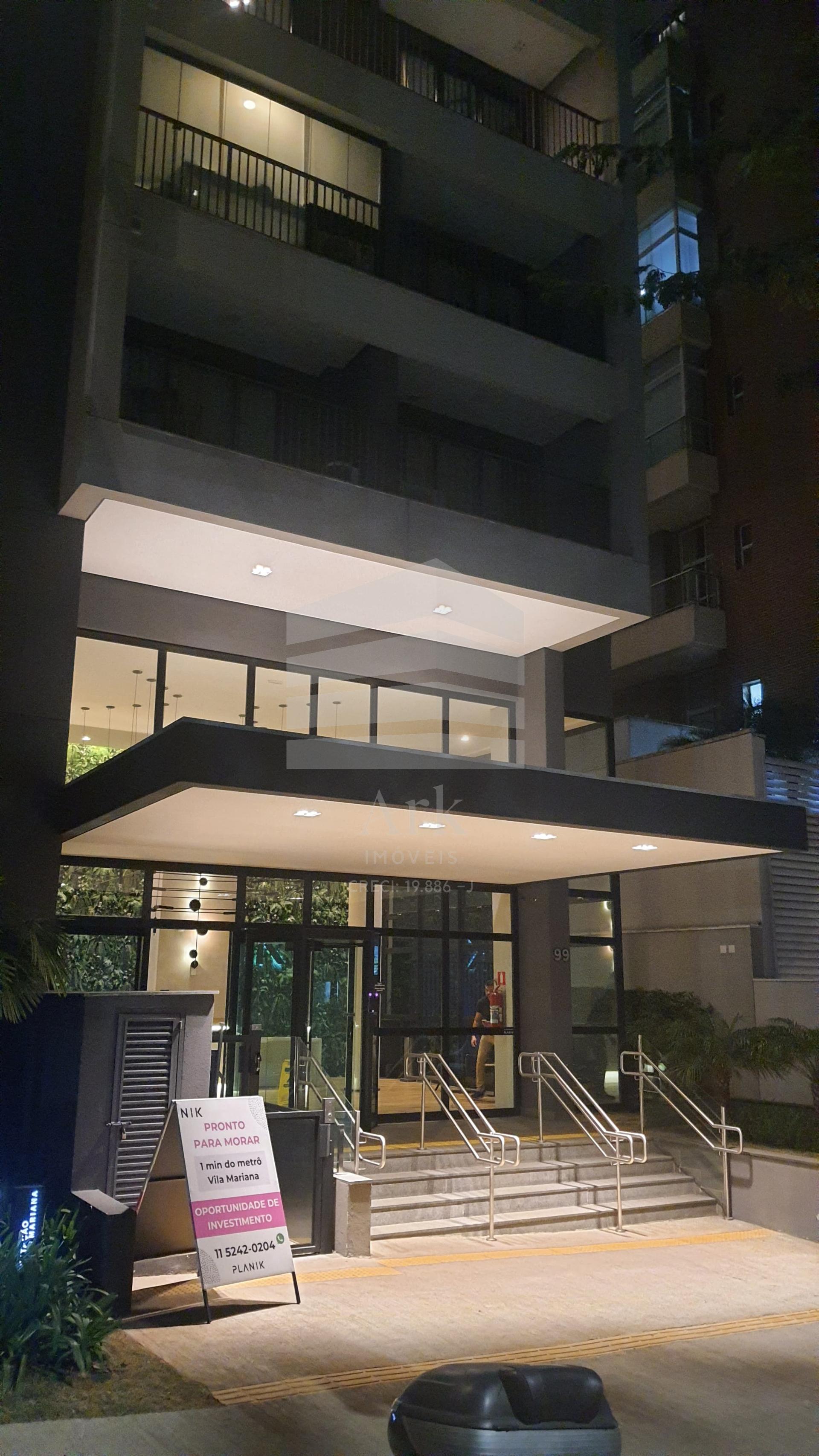 Studio novo e decorado para loca??o,  com 27m , a 100m do metr...
