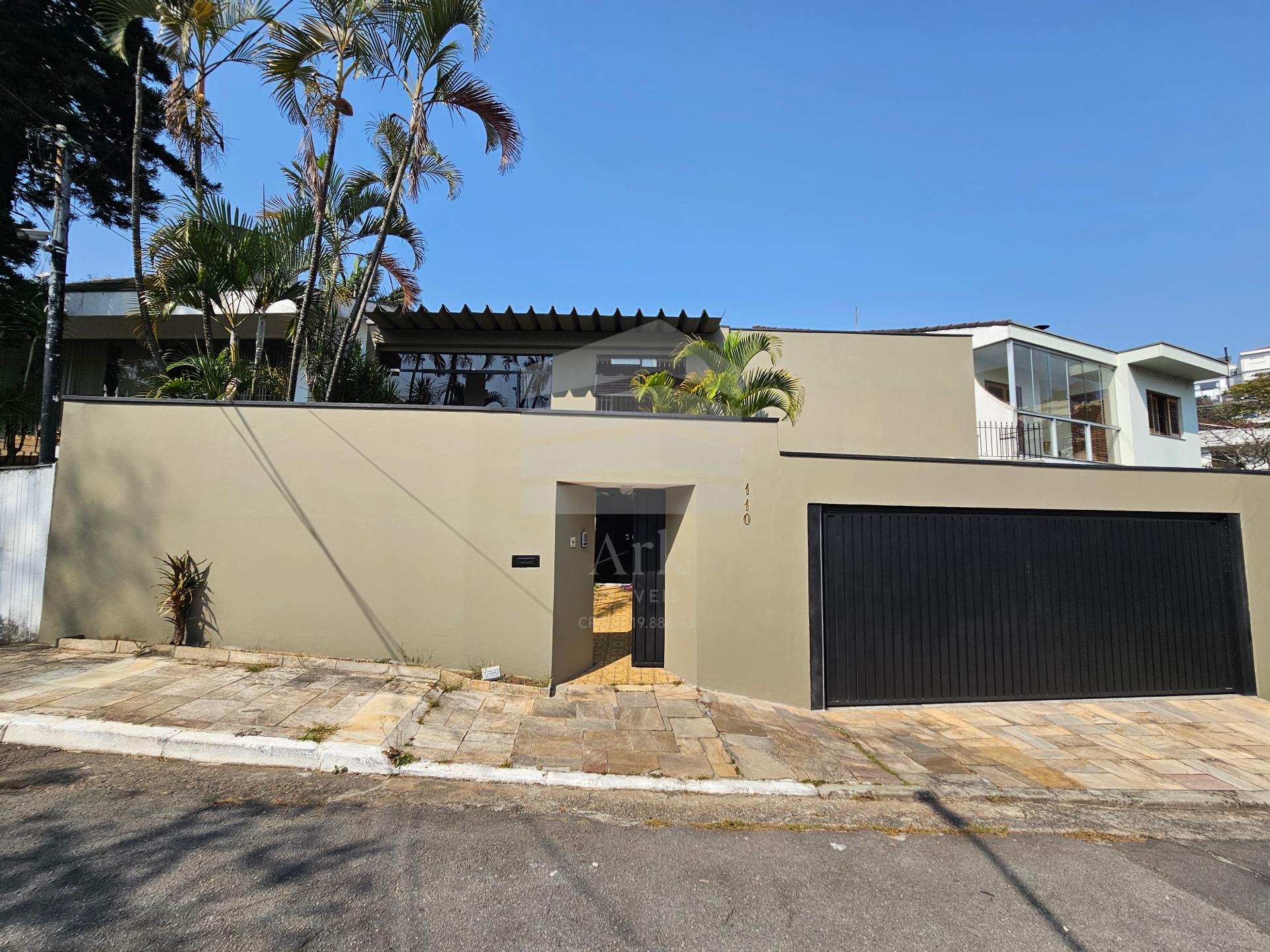 Casa ? venda, com 247m , 4 quartos e 3 vagas no Klabin Velho, ...