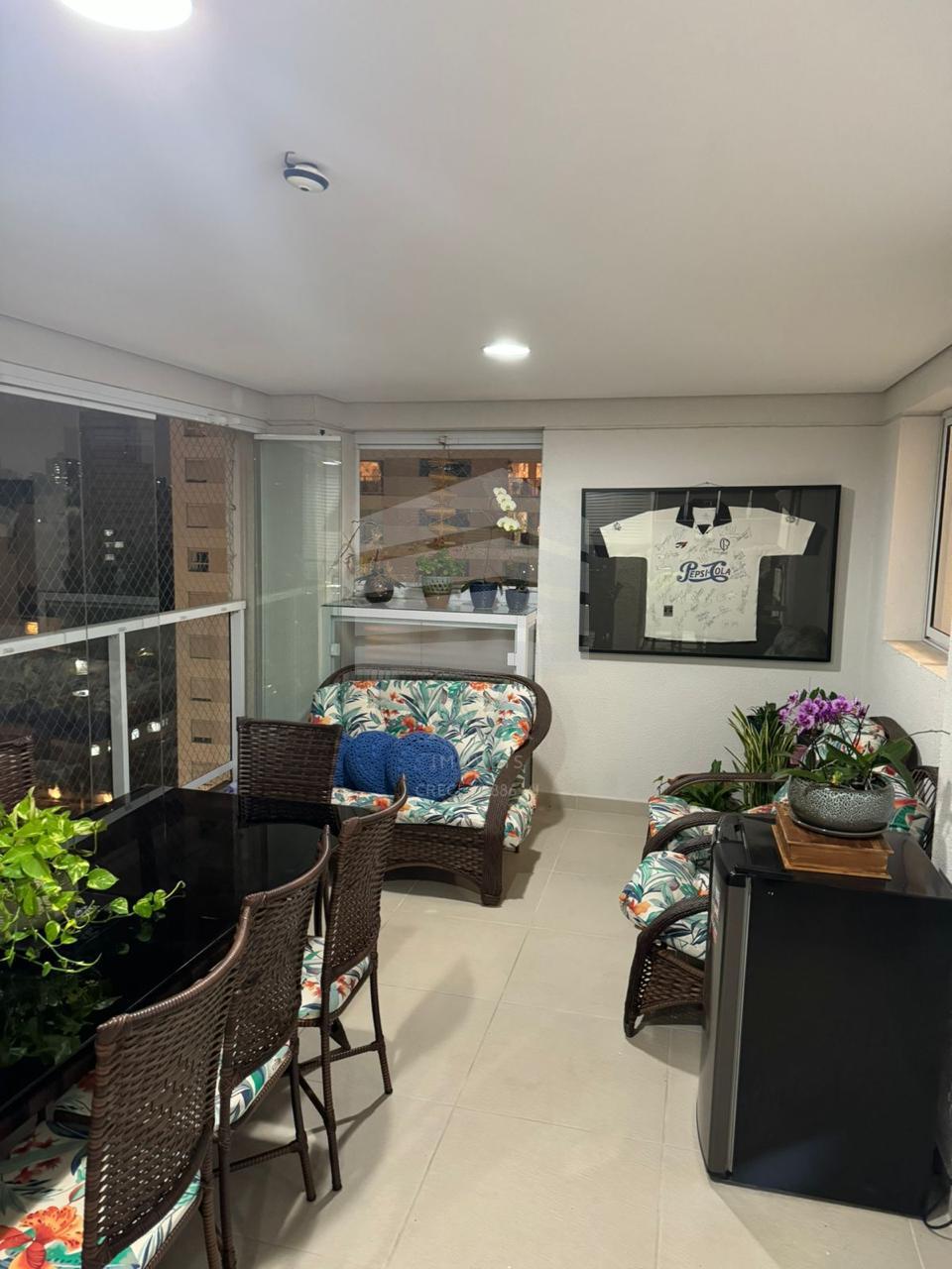 Apartamento à venda, 3 dormitórios- 2 Vagas - Aclimação, SAO P...