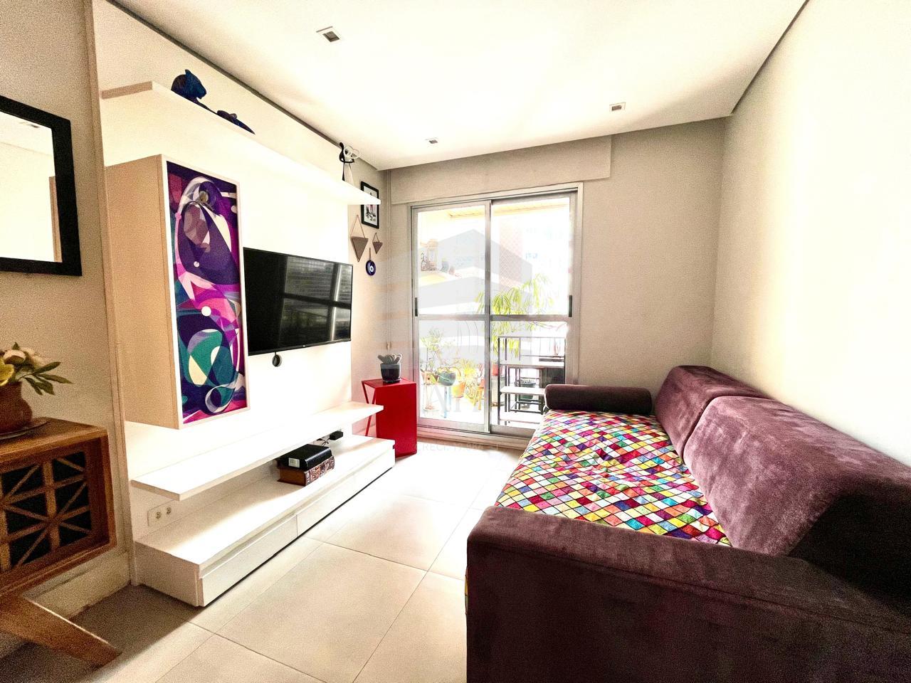 Apartamento com 3 quartos sendo 1 su?te, 2 banheiros e 2 vagas...