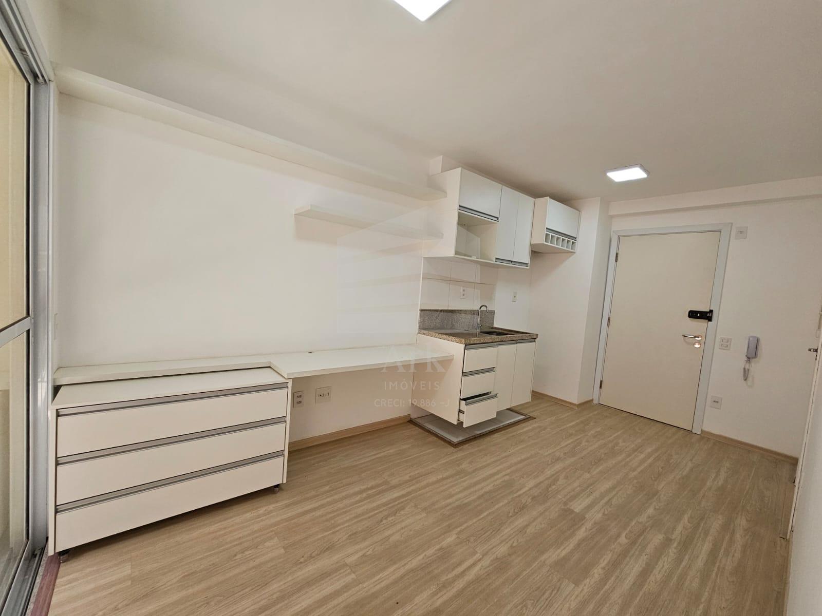 Apartamento para locação ou venda, com 30,2m  e 1 quarto, na V...