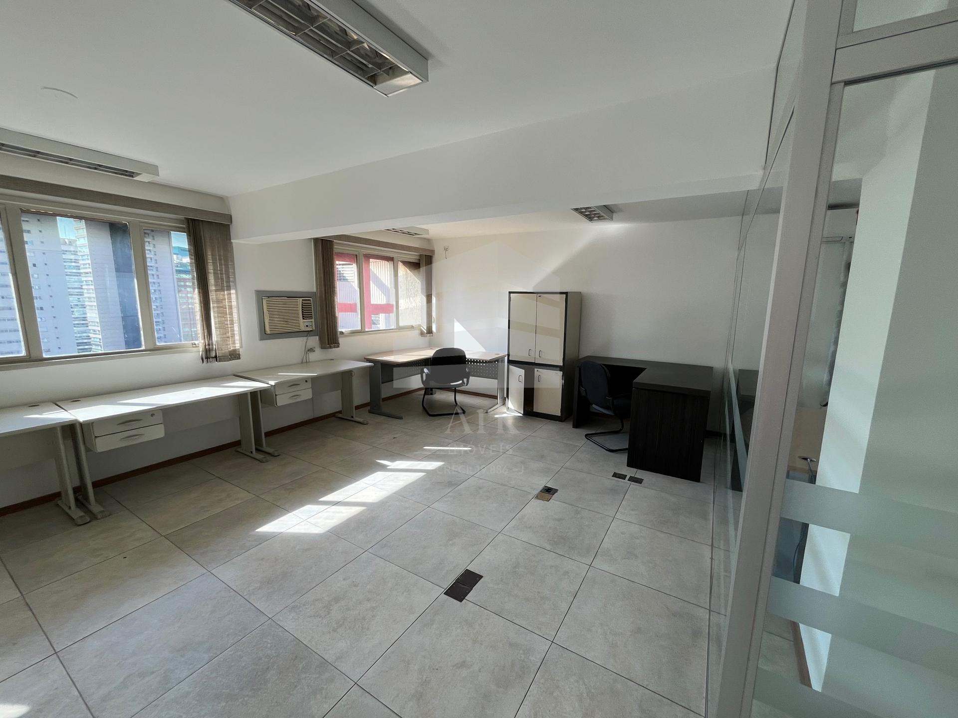 Sala comercial com 103 m2 de área útil proximo ao metrô Parais...