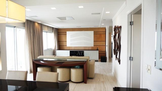 Apartamento de alto padrão, com 238m, 4 quartos, 4 vagas, próx...