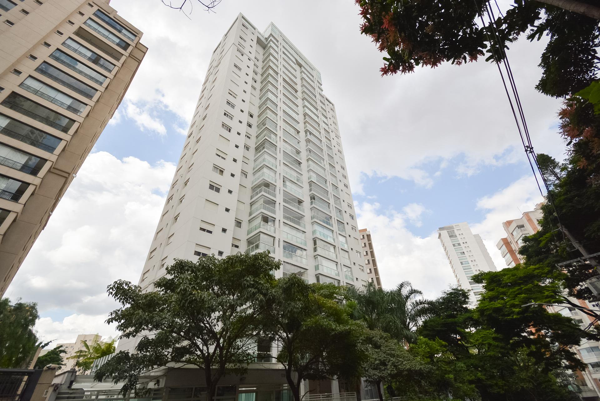 Apartamento 3 quartos sendo 3 suítes, 2 vagas e lazer completo...