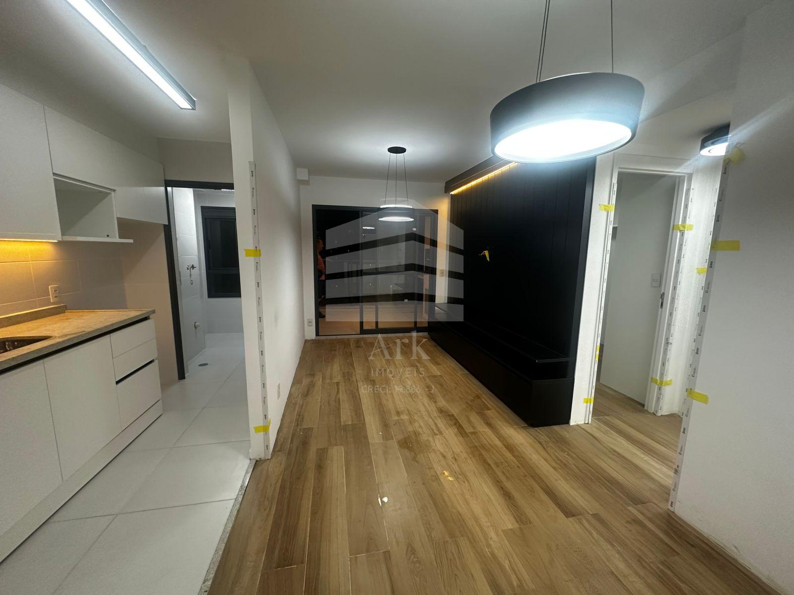Apartamento novo à venda com 2 quartos e vaga de garagem.