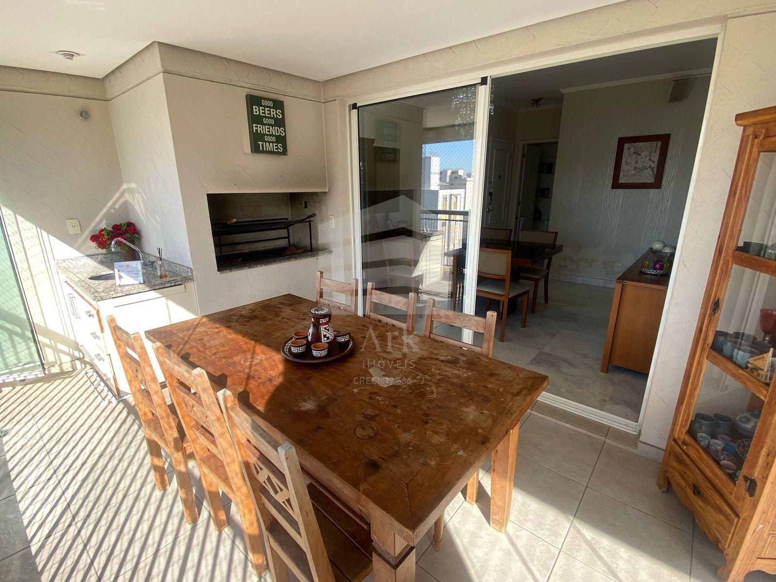 Apartamento a venda 130m , 3 quartos, 2 vagas, 280m da Esta??o...