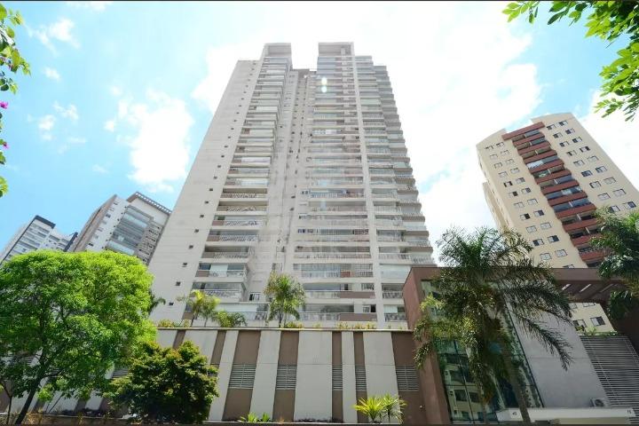 Apartamento com 2 quartos sendo 1 suíte e 2 vagas de garagem. ...