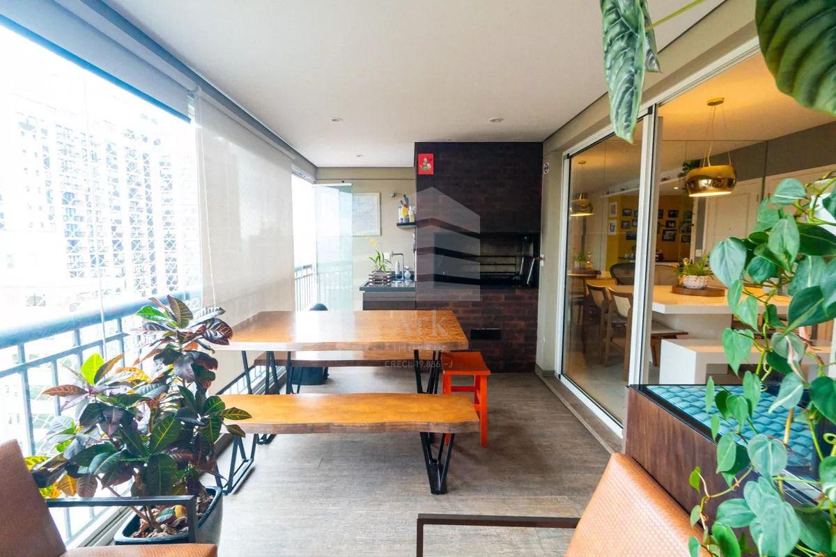 Apartamento a venda 130m , 3 quartos, 2 vagas. 350m metro Hosp...