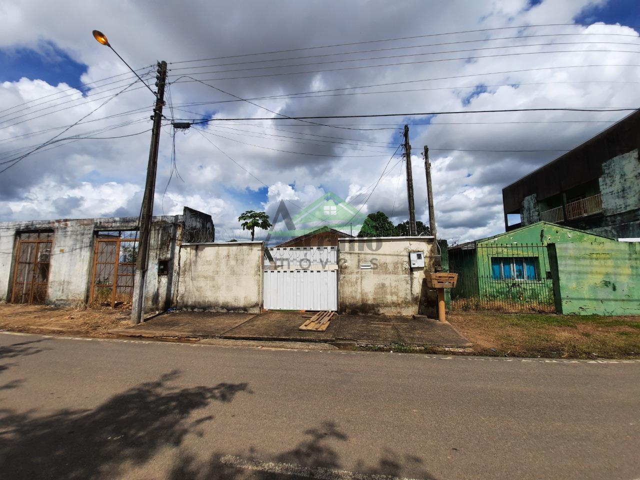 Terreno ? venda com 304 metros quadrado no Centro de Ji-Paran?-RO