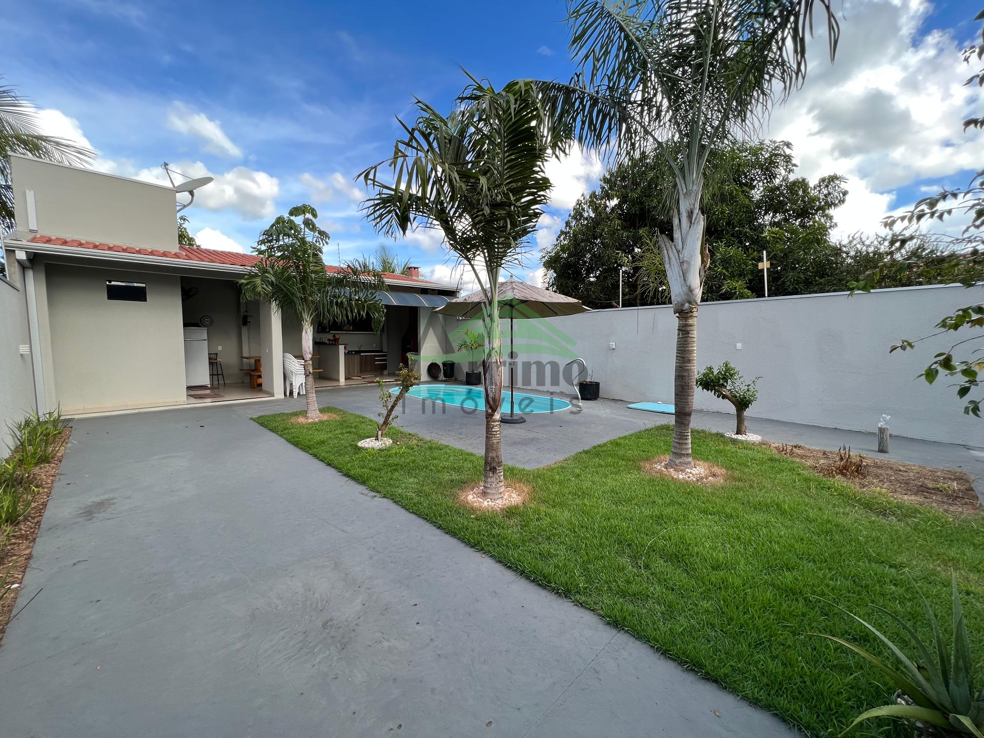 Casa ? venda com 1 su?te e 3 quartos no bairro Jk, Ji-Paran? RO 