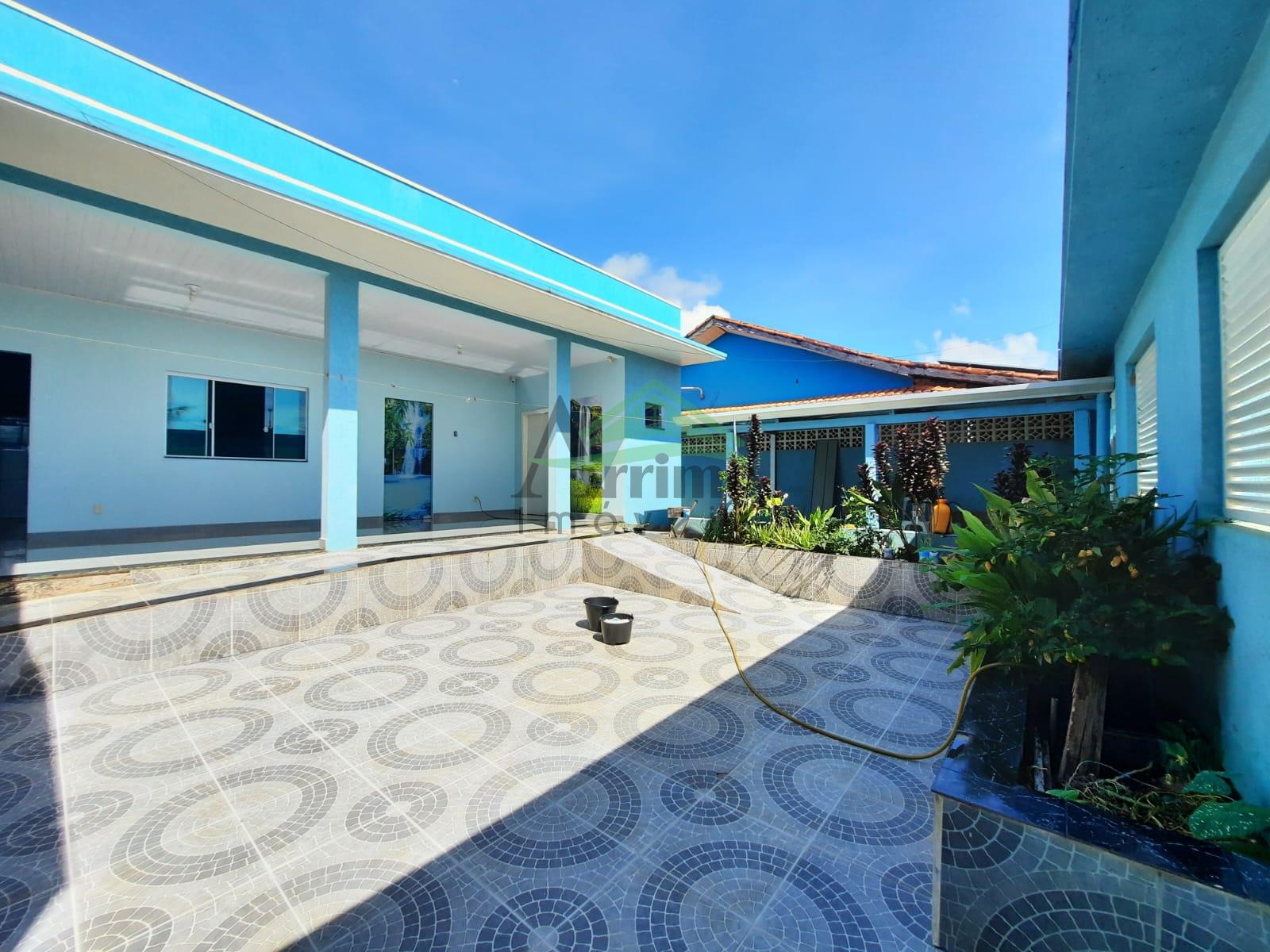 Casa ? venda com 1 su?te e 1 demi-su?te, Jardim Presidencial, ...