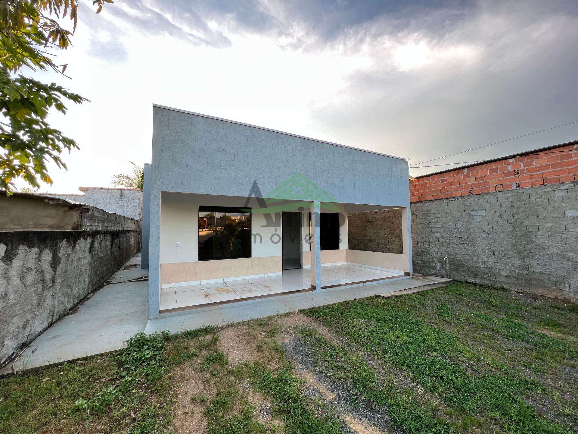 Casa ? venda com dois quartos no bairro Urup? em Ji-Paran? RO