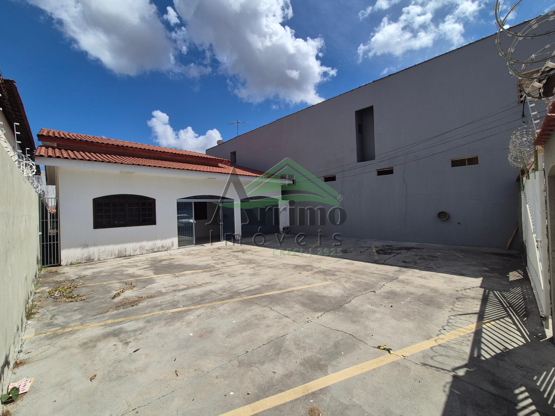 Im?vel comercial entre a Maringa e Avenida Brasil Ji-Paran? RO