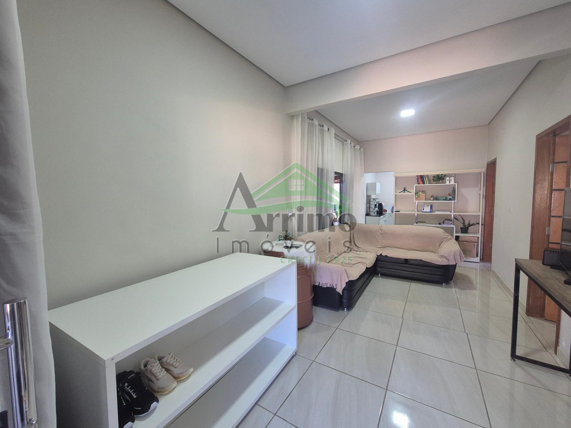 Casa ? venda com dois quartos no bairro Novo Urup? em Ji-Paran?RO
