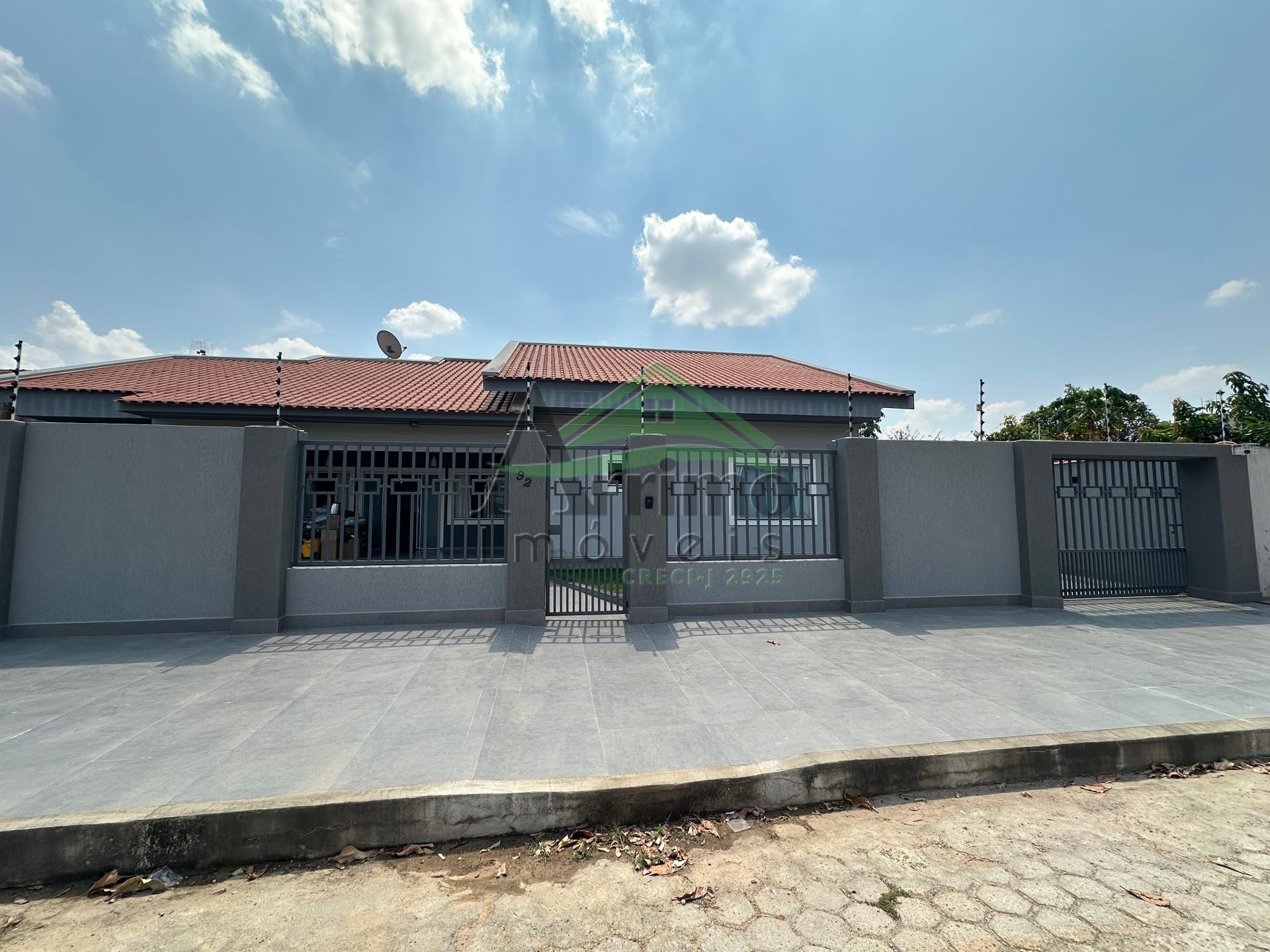 Casa ? venda com 3 Quartos e 1 Su?te no Bairro Urup?,  Ji-Para...