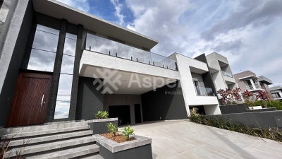 Condomínio Villa Toscana á Venda - Colônia Dona Luiza -Ponta G...