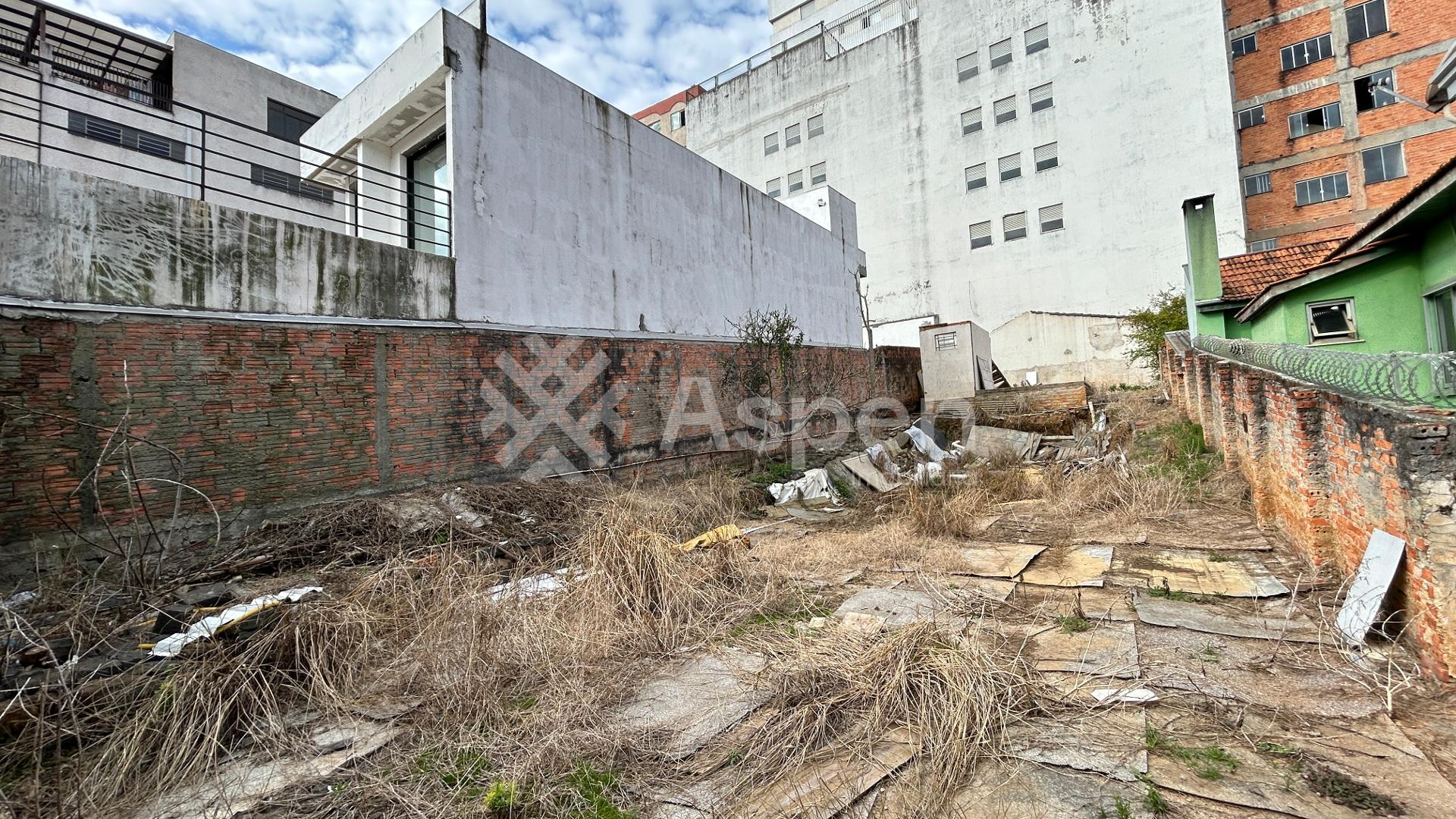 Terreno à Venda, 385m2  - Centro -  Ponta Grossa - PR