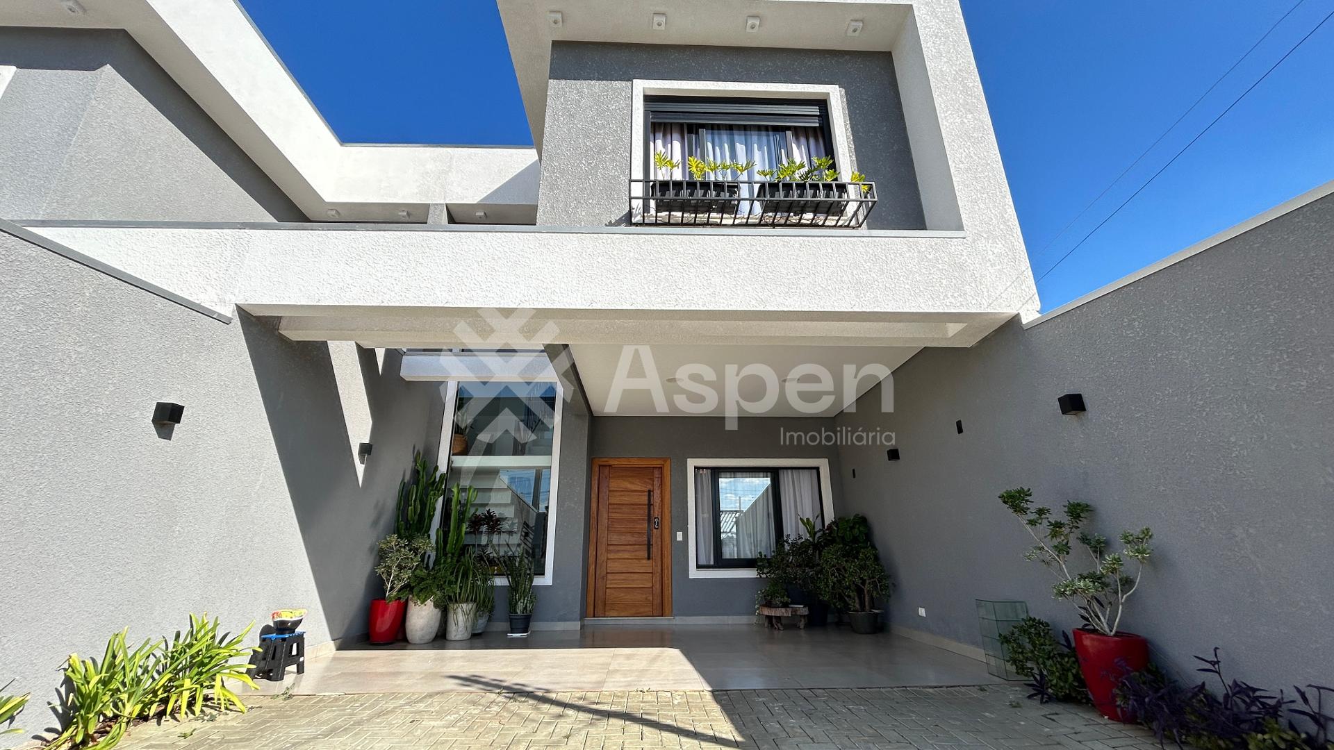 Sobrado  com móveis planejados  - Oficinas - Ponta Grossa - PR