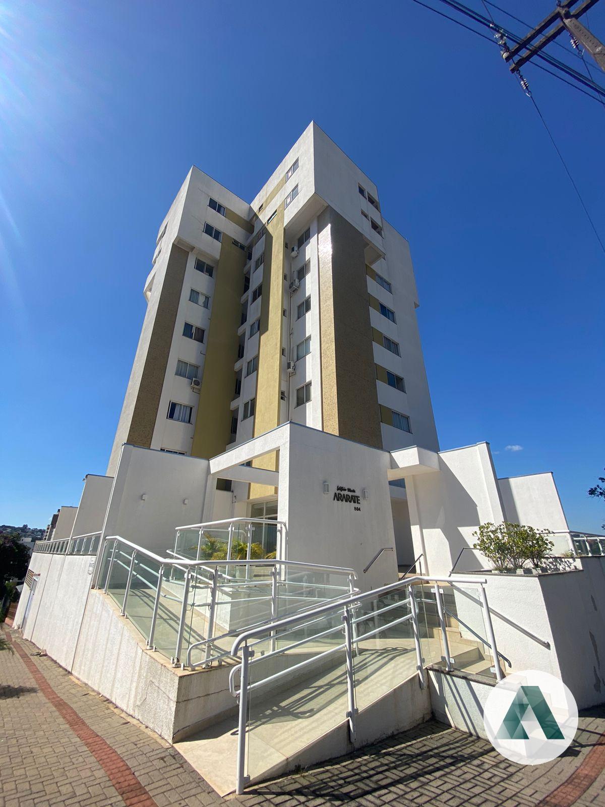 Apartamento Duplex Semi Mobiliado para loca??o no Centro de Pa...
