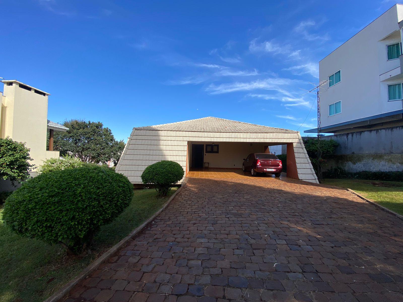 Casa com 01 su?te   02 quartos ? venda no Bairro Bras?lia em P...