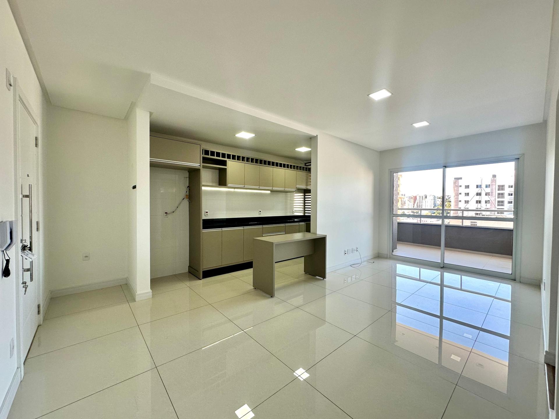 Apartamento à venda Residencial Flamboyant no Centro de Pato B...