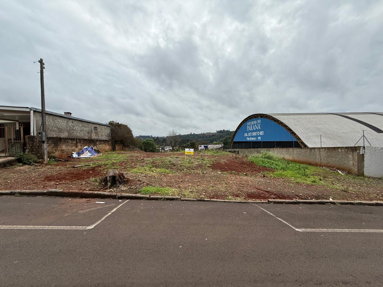 Terreno à venda no bairro Pinheirinho em Pato Branco - PR