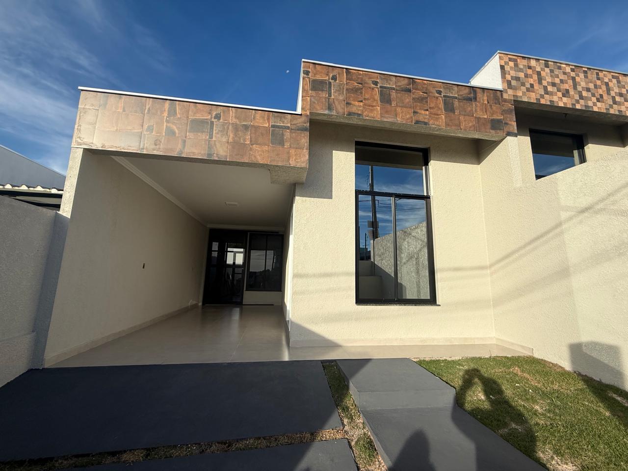 Casa NOVA à venda no Loteamento Capelezzo no bairro Fraron em ...