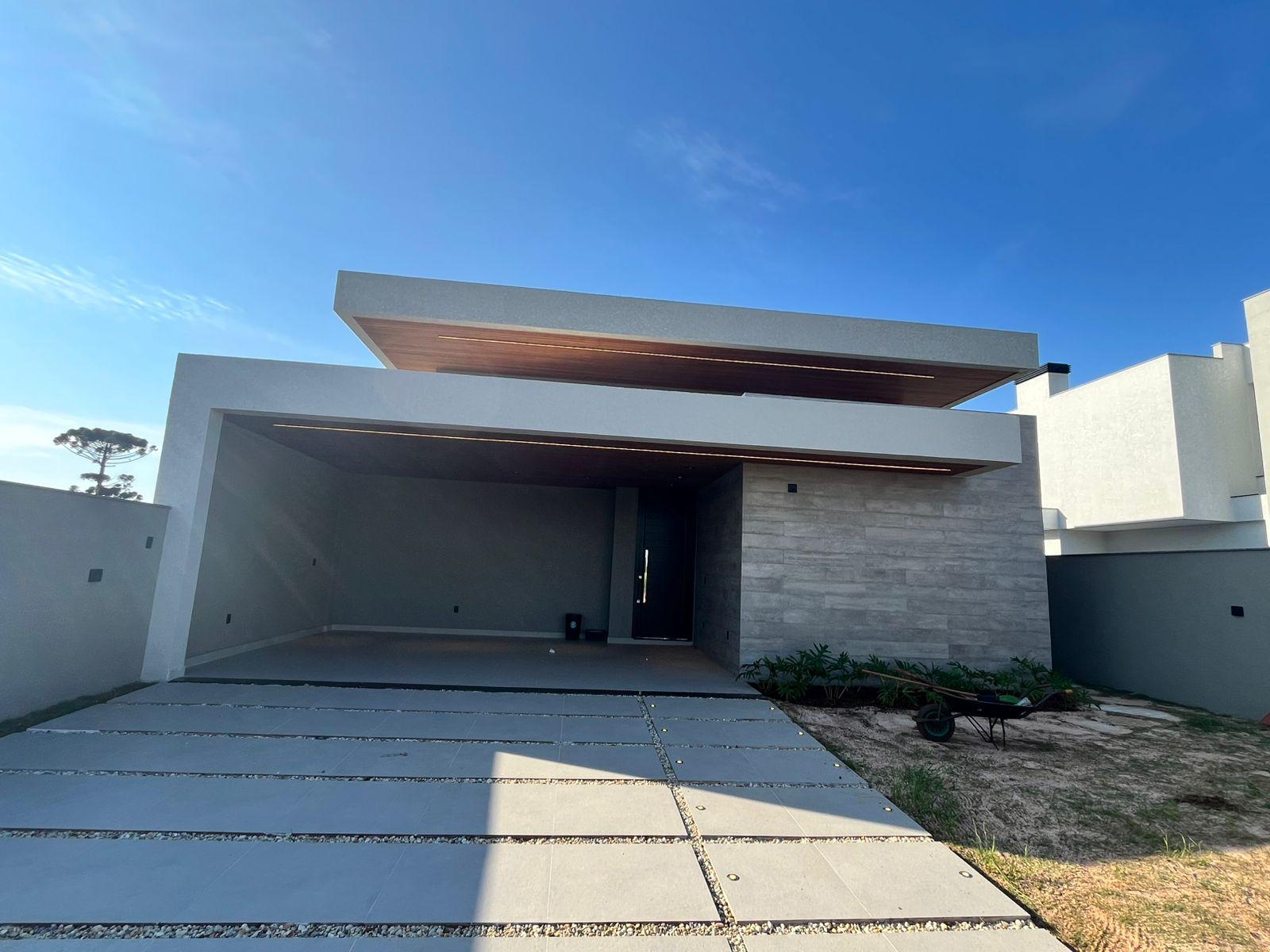Casa alto padrão à venda no bairro Cadorin em Pato Branco - PR