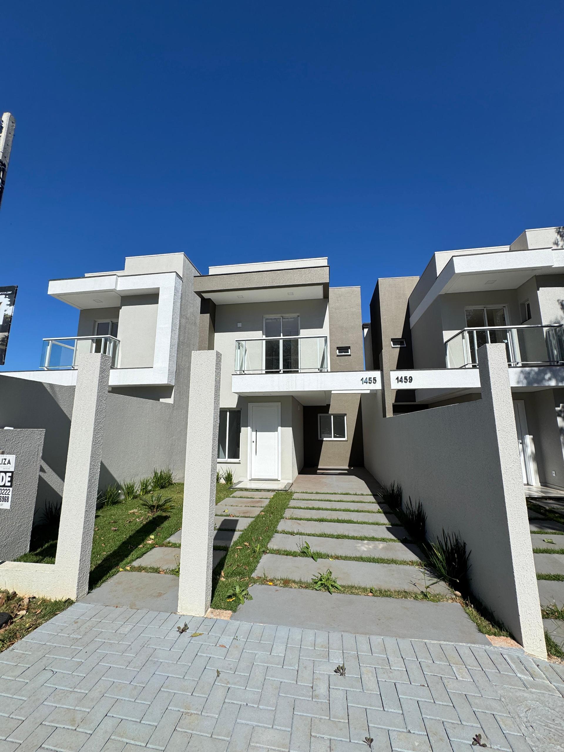 Sobrado à venda no bairro Pinheirinho em Pato Branco - PR