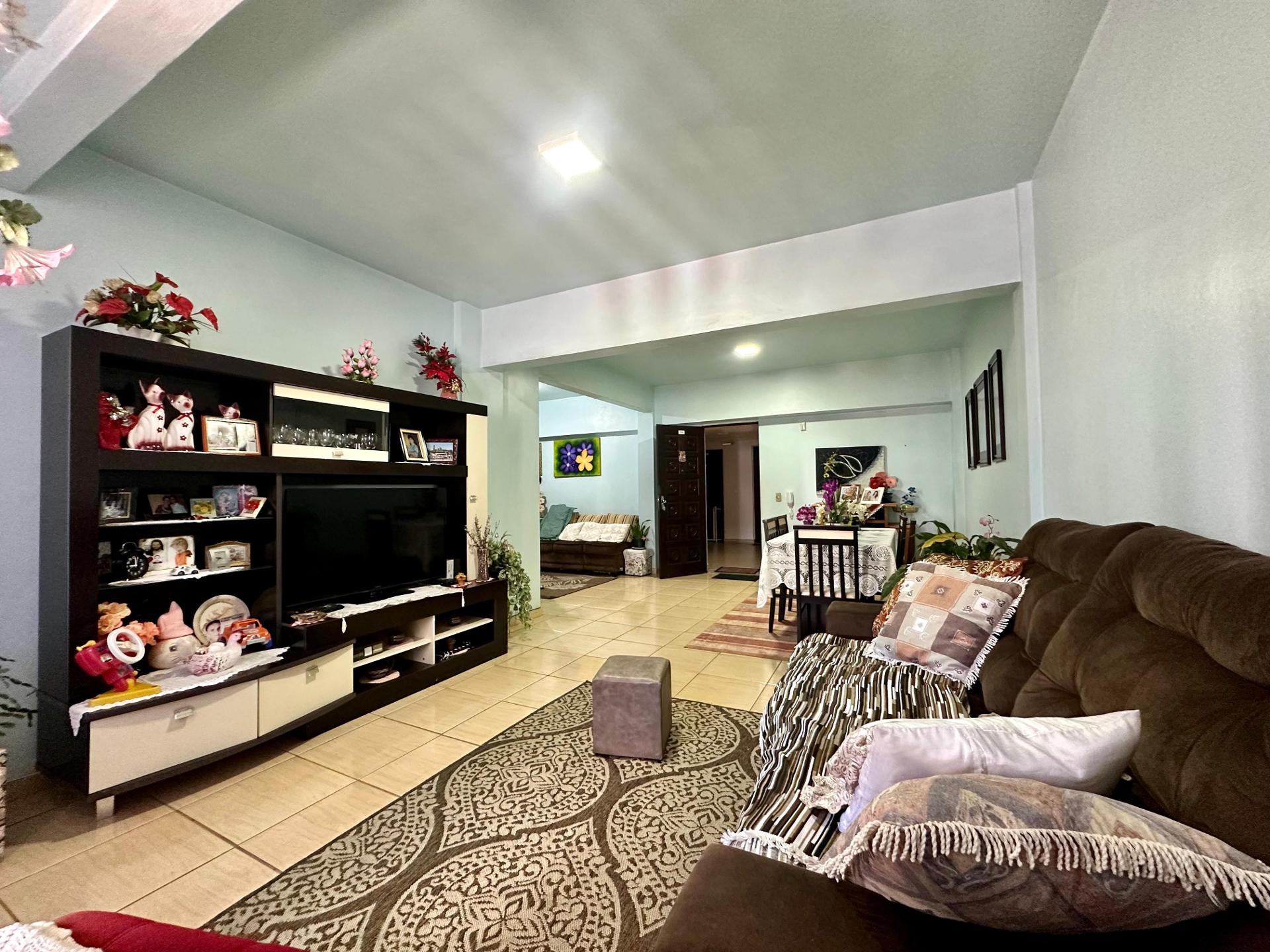 Apartamento semi mobiliado para loca??o no Centro de Pato Bran...