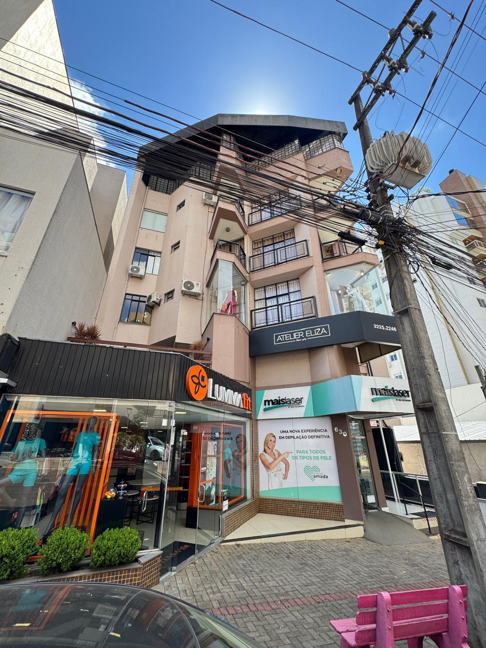 Sala comercial t?rrea para loca??o no Centro de Pato Branco - PR.