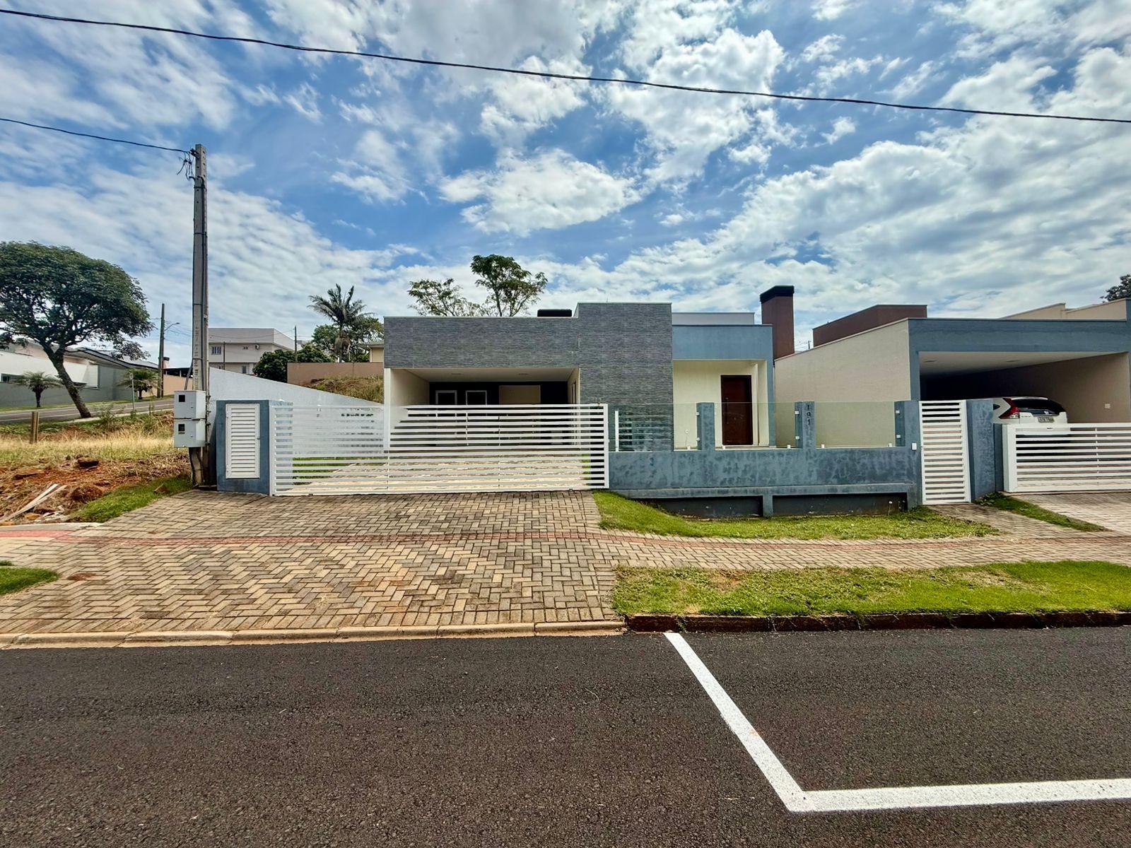 Casa térrea à venda no bairro Parque do Som em Pato Branco - PR