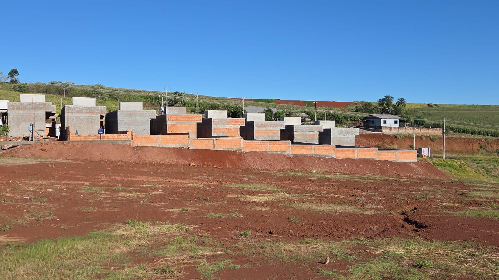 Casa NOVA para venda no bairro Fraron em Pato Branco - PR