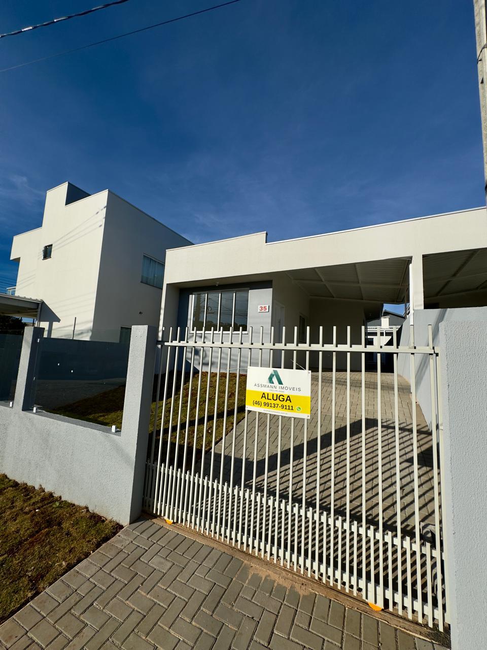 Casa NOVA para loca??o no bairro Pinheirinho em Pato Branco - PR