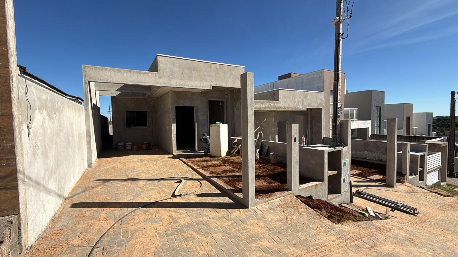 Casa em constru??o ? venda no bairro Fraron em Pato Branco - PR