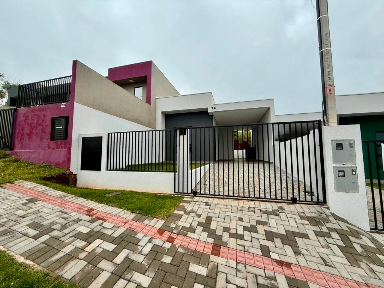 Casa  com 02 quartos à venda no bairro Fraron em Pato Branco - PR