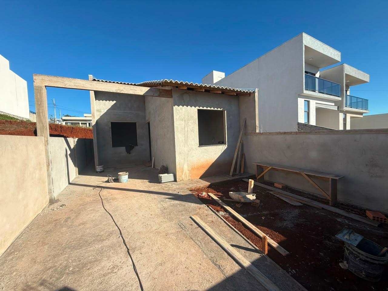 Casa em construção à venda no bairro Fraron em Pato Branco - PR