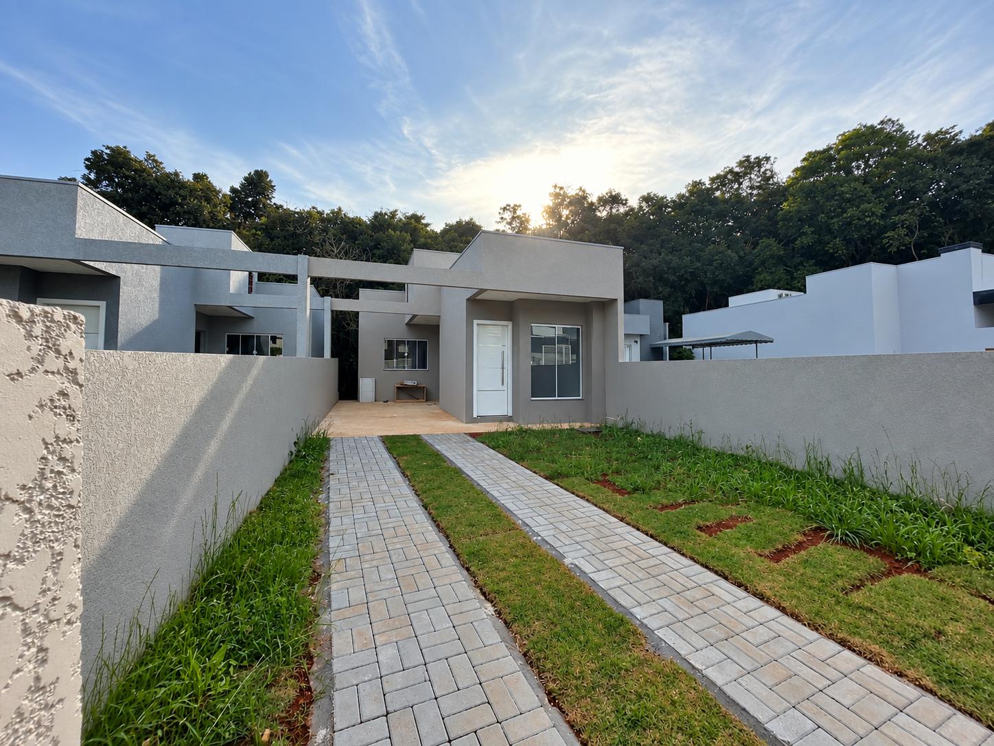 Casa à venda  no bairro Fraron      em Pato Branco - PR