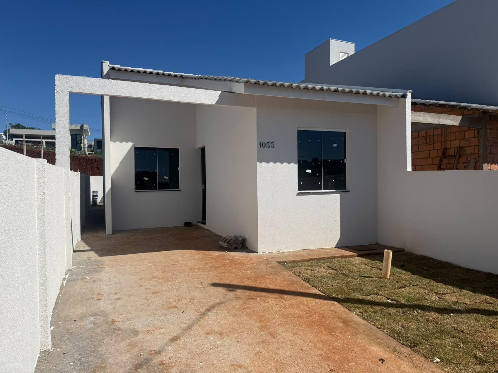 Casa em constru??o ? venda no bairro Fraron em Pato Branco - PR