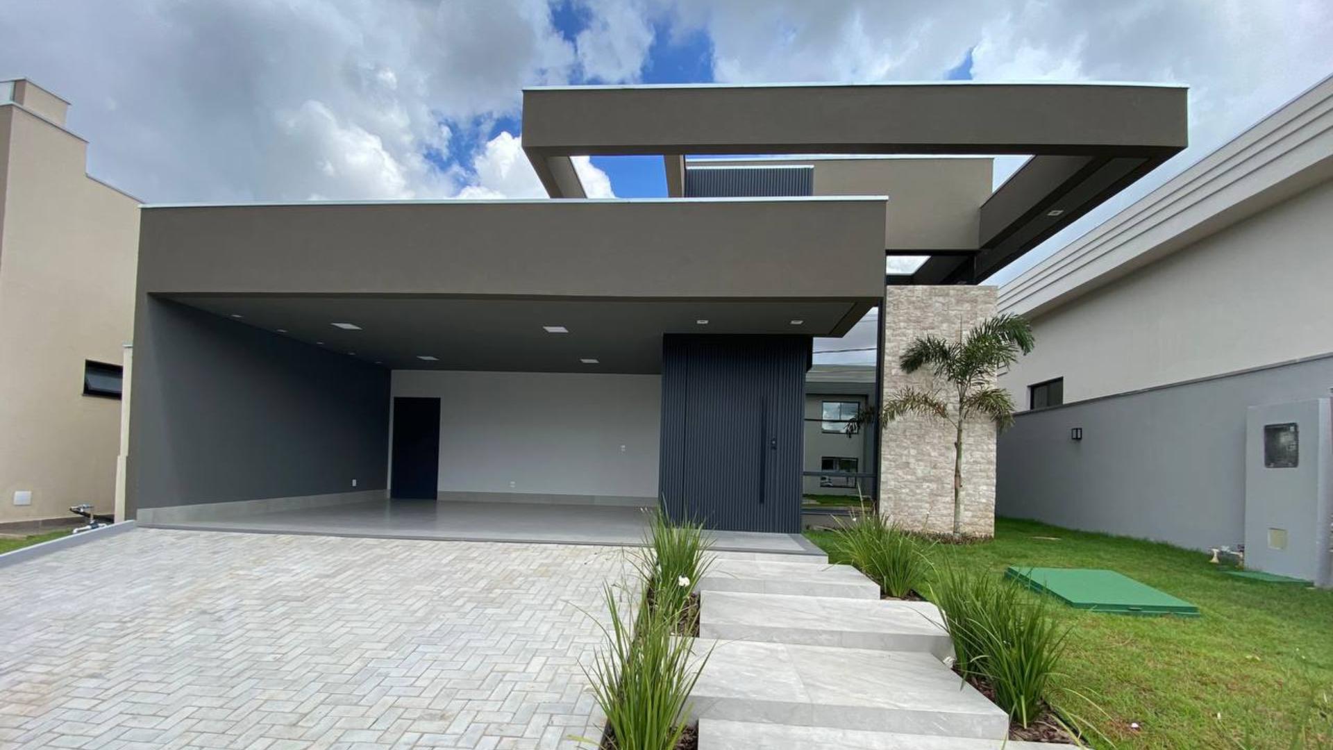 Casa t?rrea no Florais do Valle com 3 su?tes, home office e pi...