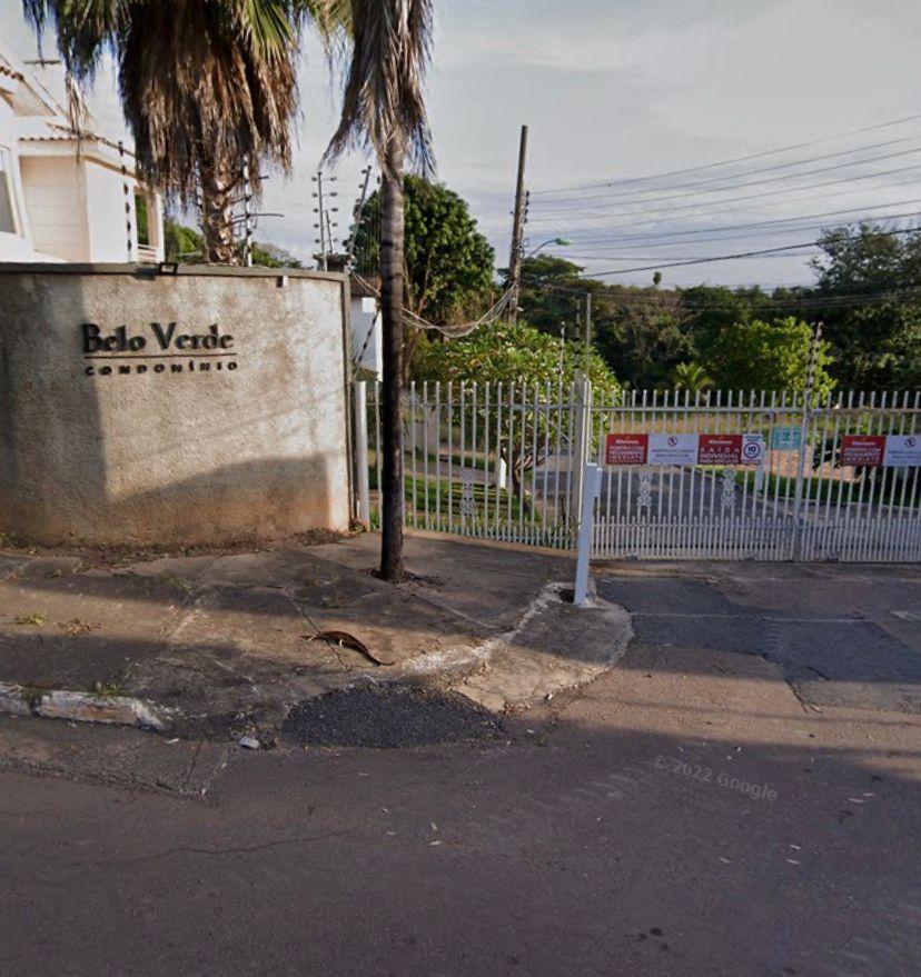 Casa térrea no Condomínio Belo Verde com 4 quartos, 2 suítes e...