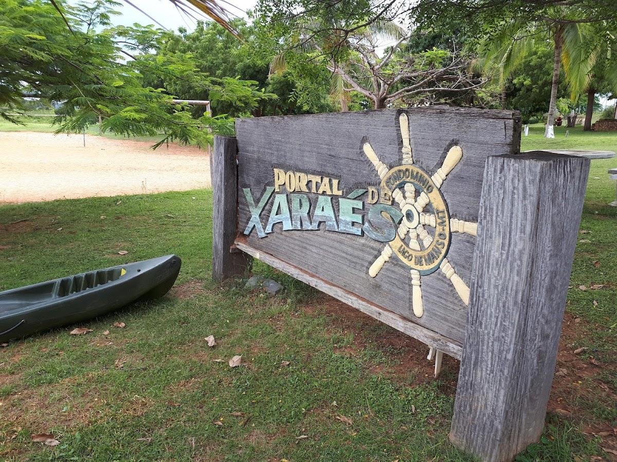 Terreno no Condomínio Portal do Xaraés com 1.825 m  por R  260...