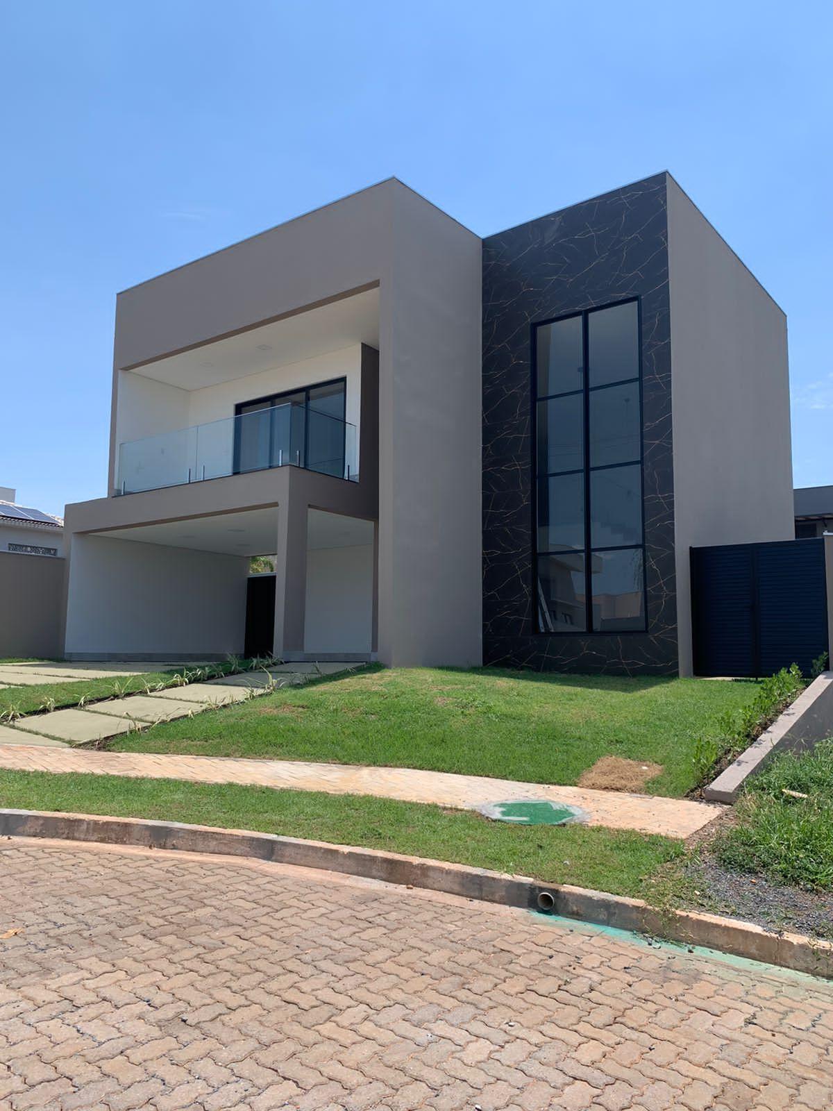 Sobrado no Florais do Valle com 4 suítes, gourmet e piscina po...