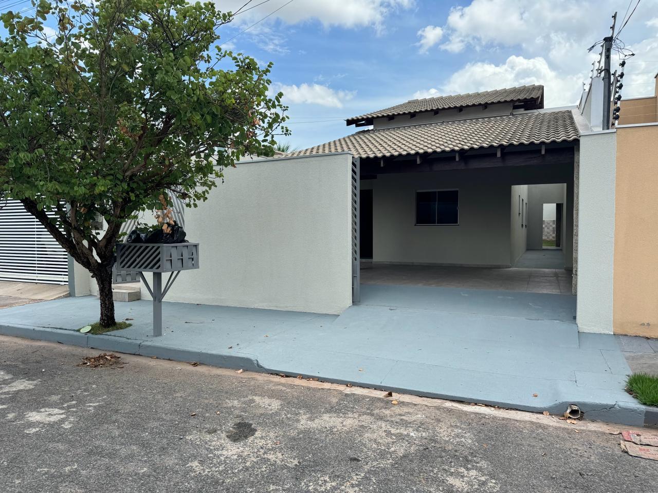 Casa térrea no Condomínio São José com 3 quartos, suíte e área...