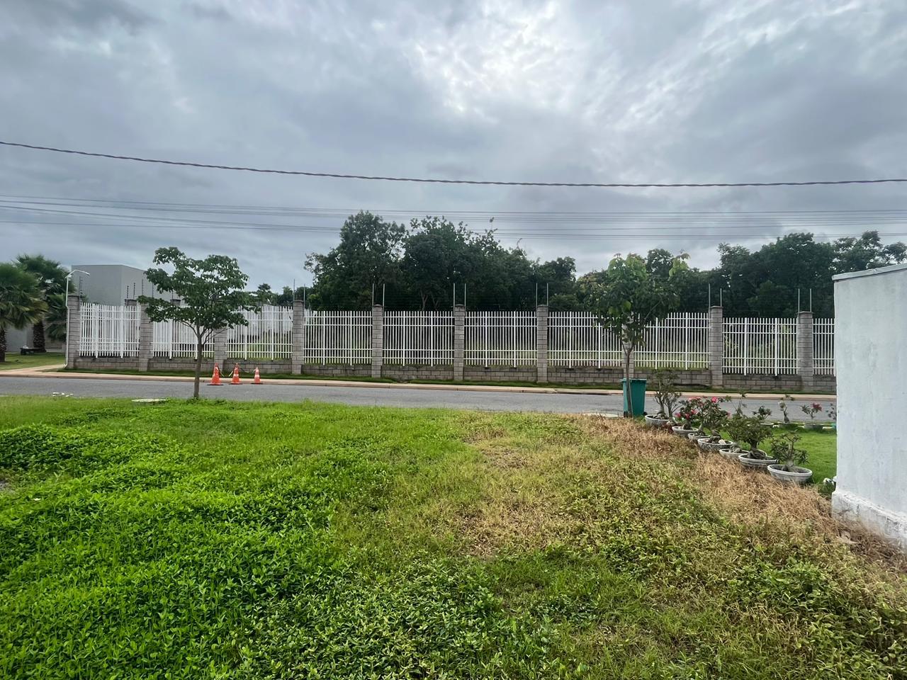 Lote à venda no condomínio Belvedere II por R 320.000,00
