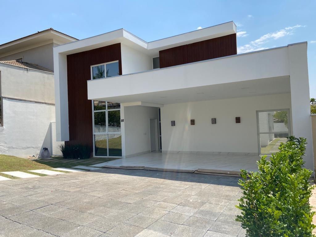 Casa t?rrea no Florais Cuiab? com 4 su?tes, piscina e energia ...