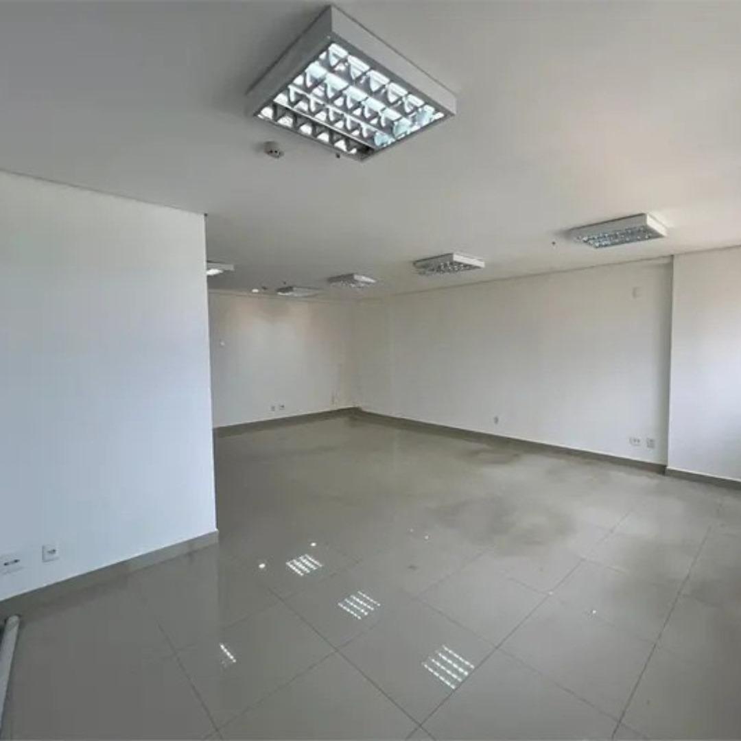 Sala Comercial no Edifício Top Tower Pronta para Consultórios ...