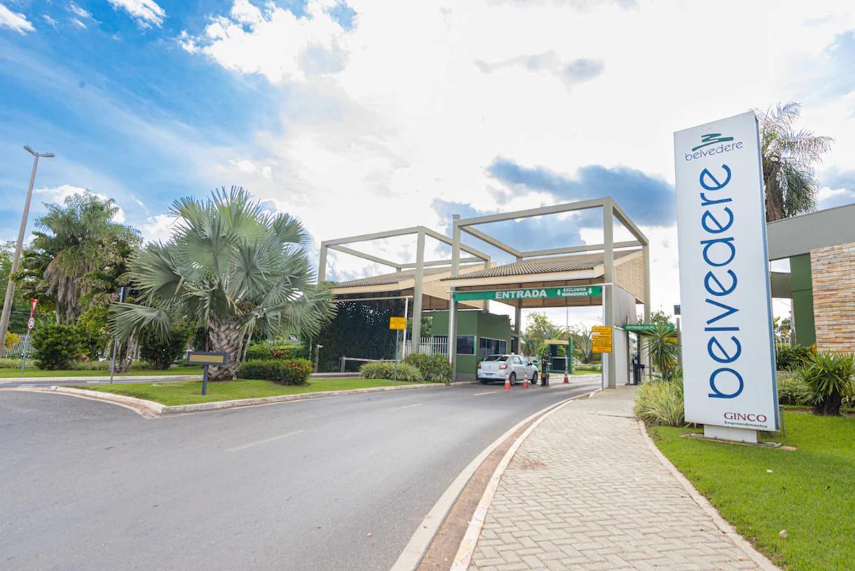 Terreno à Venda no Condomínio Belvedere próximo à APP