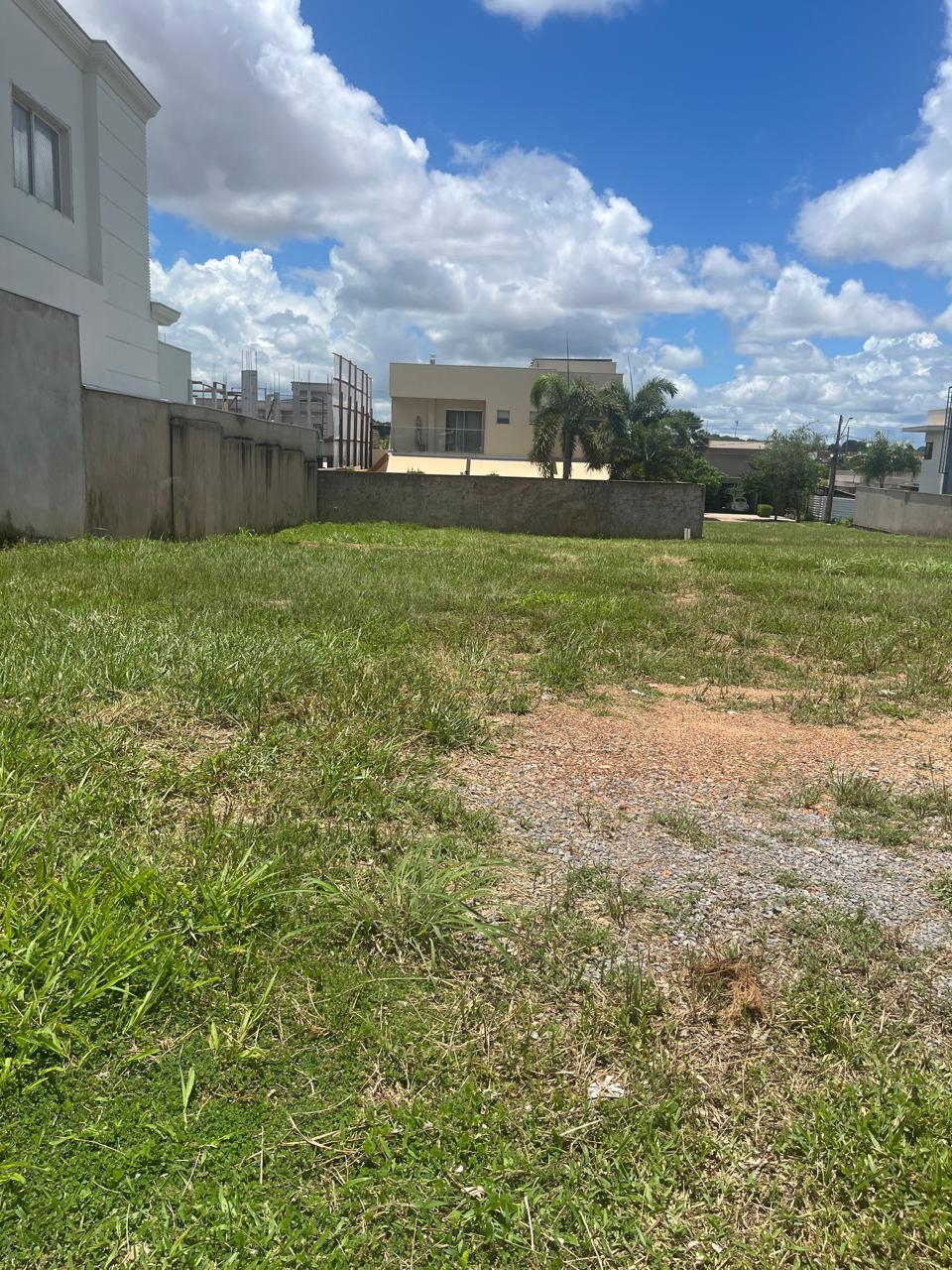 Terreno no Florais do Valle de 430m  com projeto aprovado